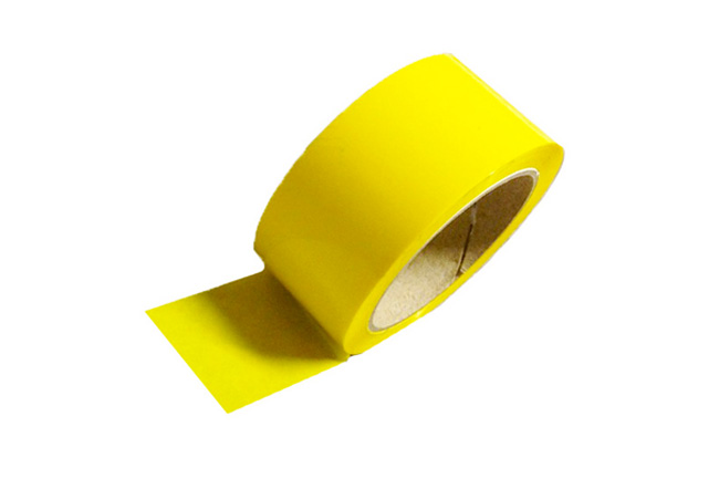 Ruban adhésif PVC jaune strié Largeur/mm - Longueur/ml 50 mm x 33 ml.